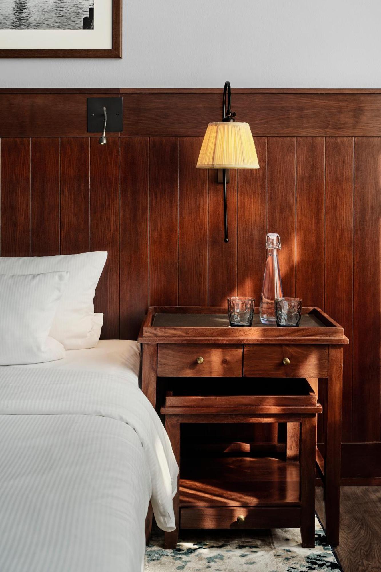 Deluxe Maritime Room with Side River View