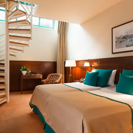 Abion Spreebogen Waterside Hotel Berlin-3